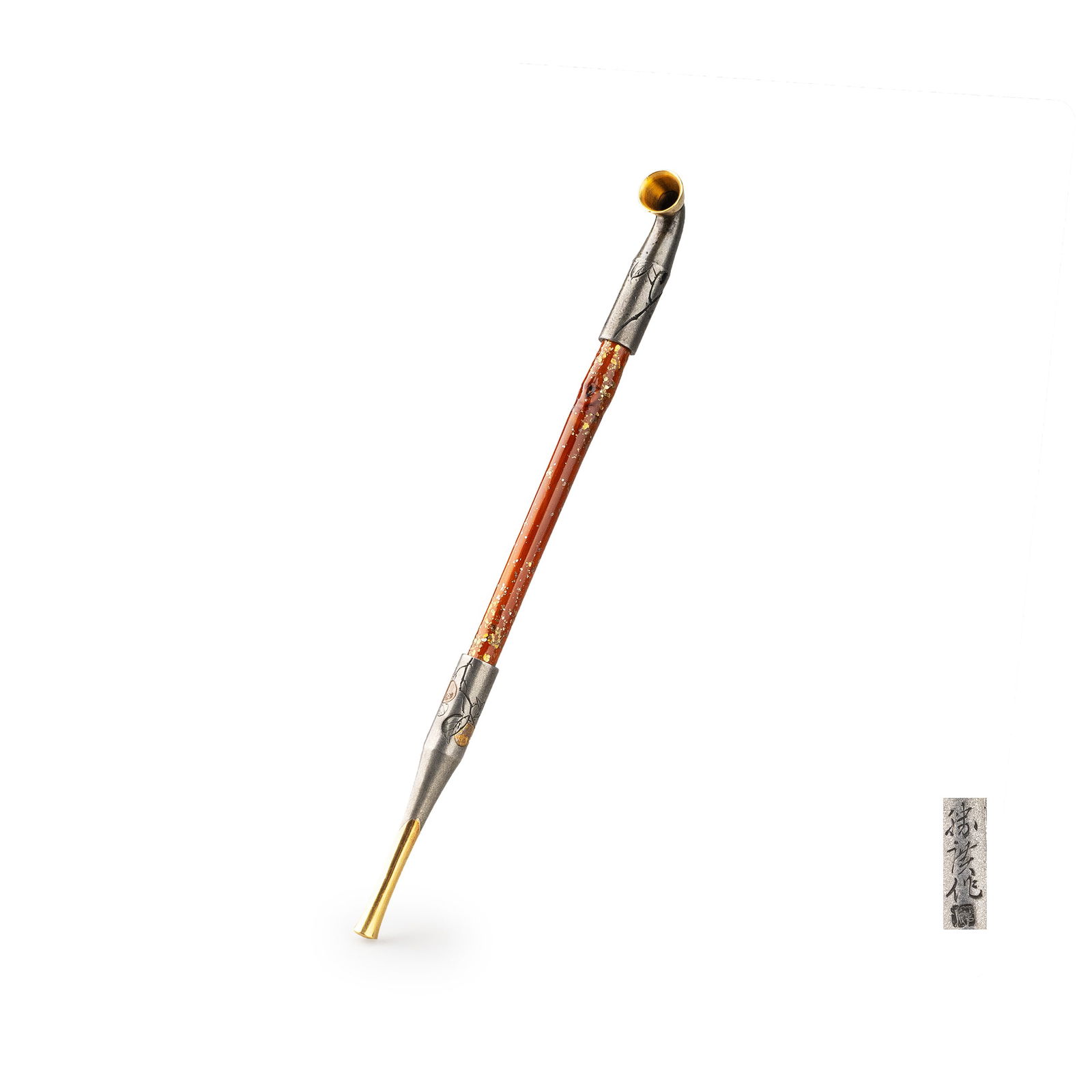 Silver Kiseru by Kagawa Katsuhiro: A refined silver kiseru by Kagawa Katsuhiro, decorated with a persimmon motif in gold inlay. The mouthpiece and bowl are finished in gilt tone, while the silver mounts are engraved with branches and