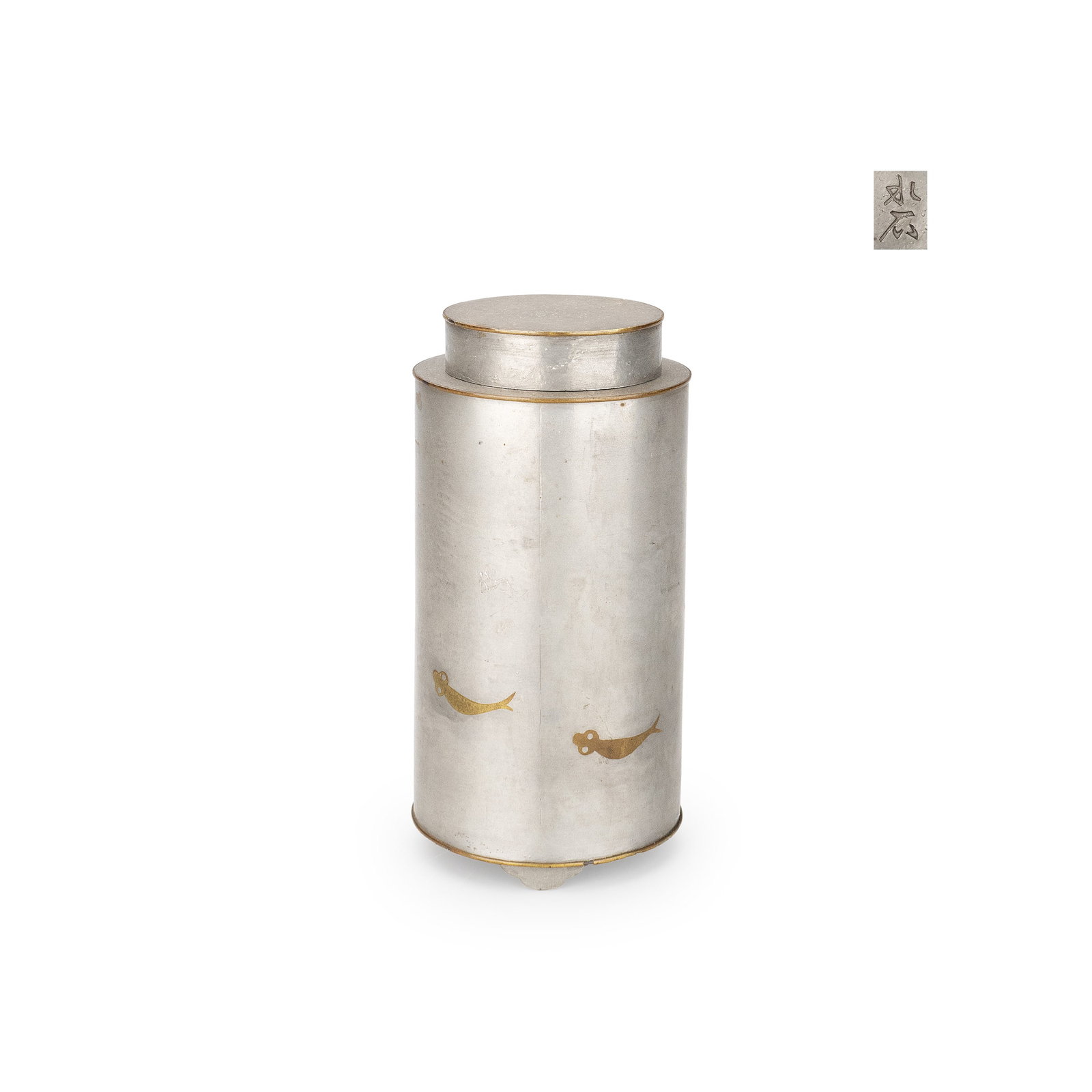 Ko-Suzu Tea Container with Fish Motif by Suiseki: This antique pewter tea caddy is cylindrical in form, with both the rim and the base fitted with copper-edged bands. The subtle copper lines gently emerge against the soft gray tone of the aged