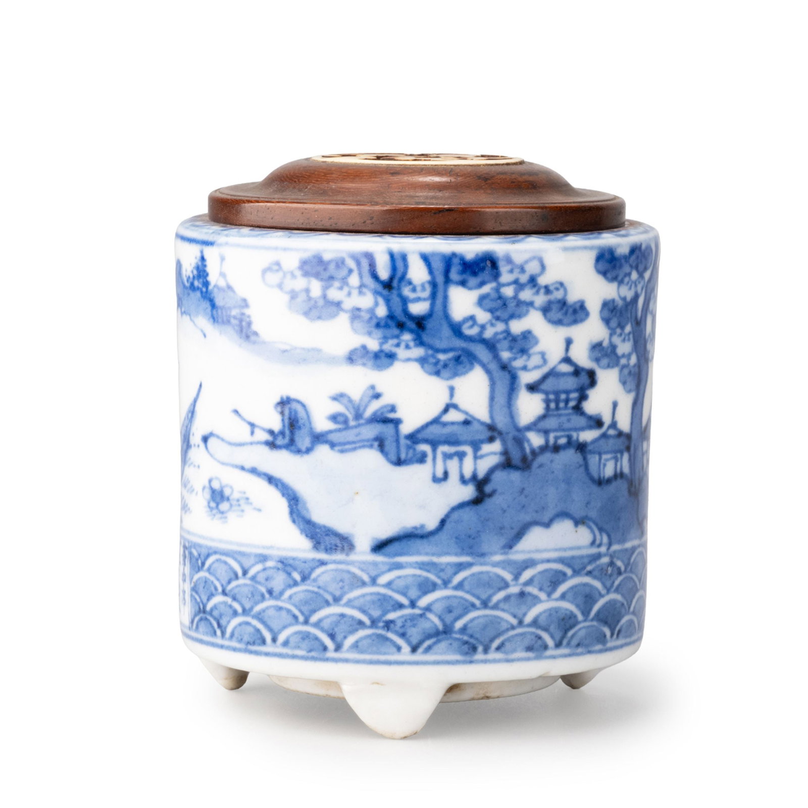 Koro by Kachutei Dohachi: Height: 8cmDiameter: 6.9cm