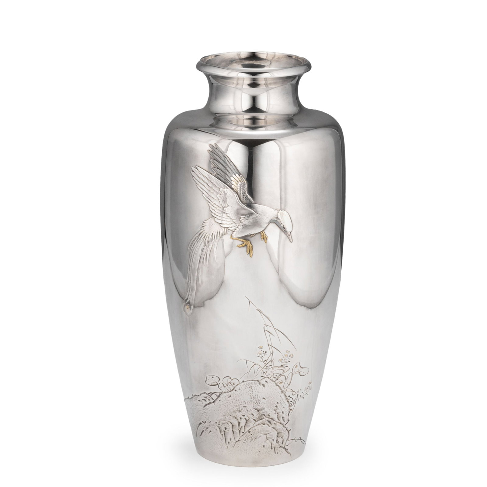 Pure Silver Vase by Eisho Engraved: Featuring a finely polished mirror-like surface that beautifully enhances the sculptural decoration.The body is exquisitely decorated using delicate engraving, low relief, and selective gold inlay to 
