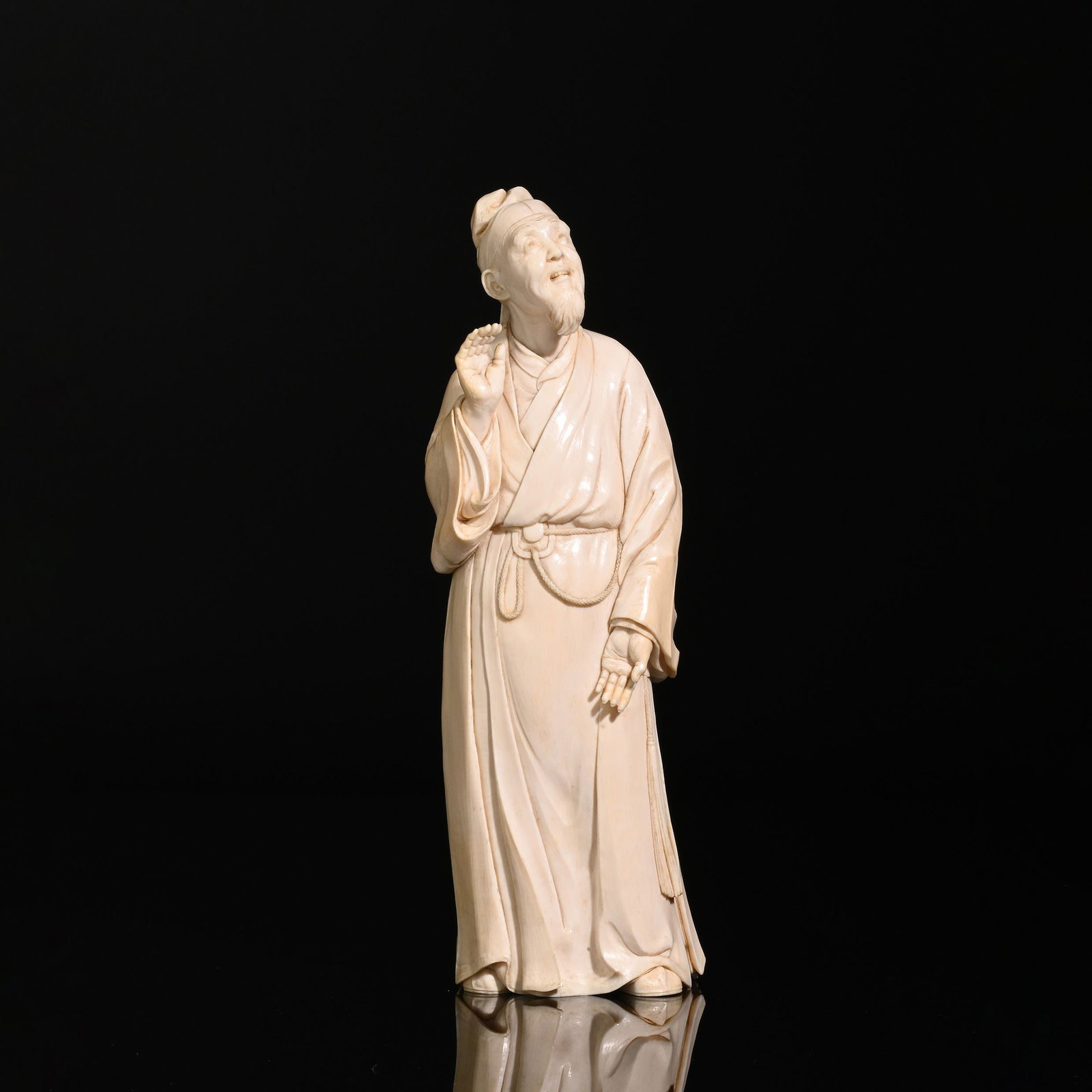 Standing Figure by Ishikawa Mitsuaki (1 of 12)