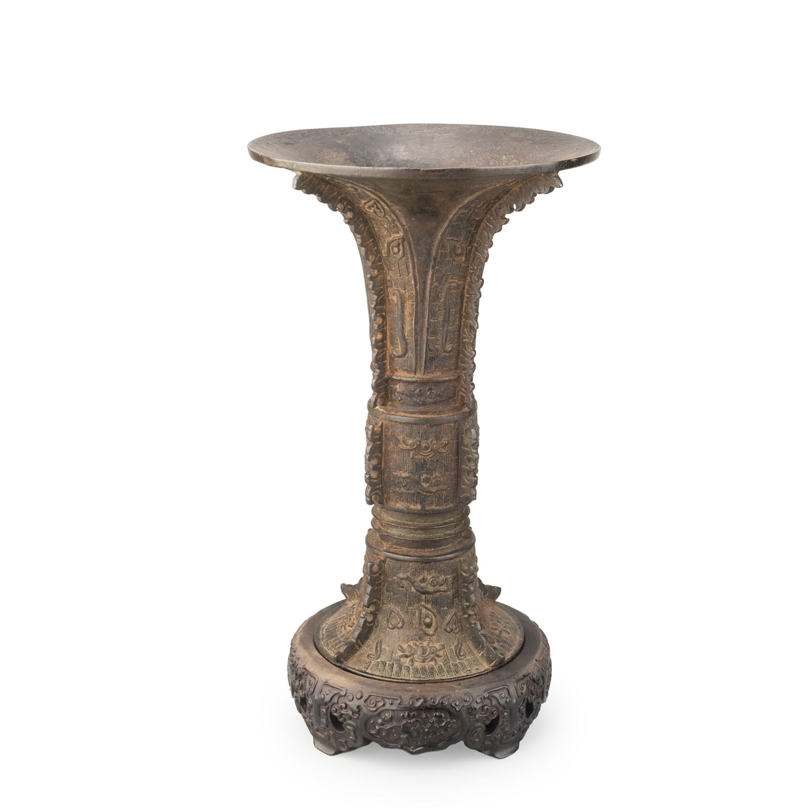 Bronze Vase: Height: 30cmDiameter: 17cm