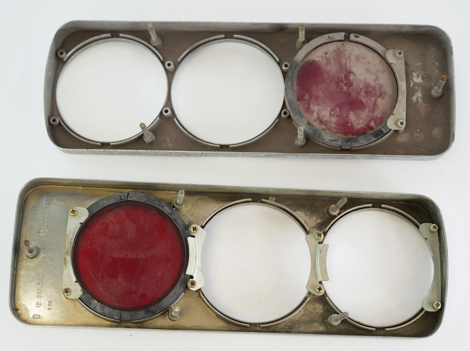 Ferrari 365 GT 2+2 Rear Lamp Units - 2