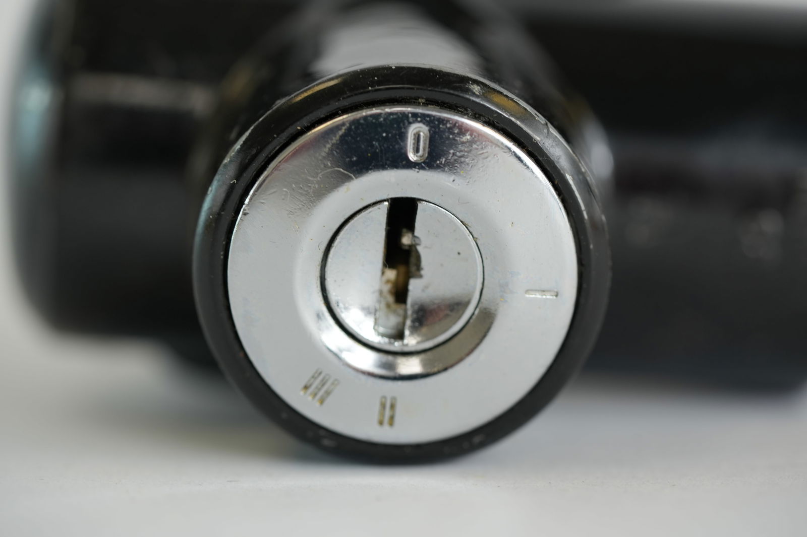 Ferrari 365 246 512 308 Neiman NOS Ignition Barrel - 2