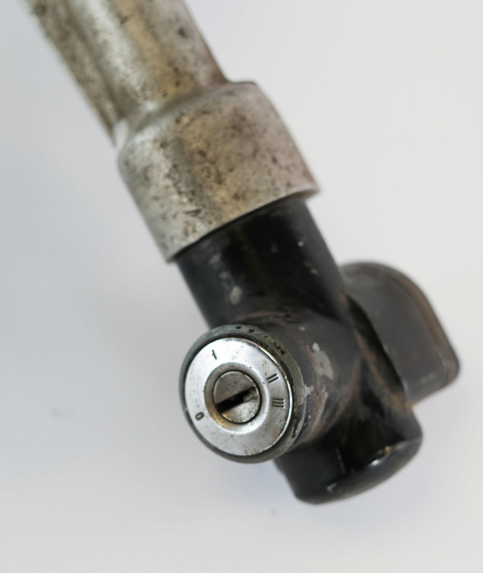 Ferrari 246 308 Neiman Ignition Steering Column - 2