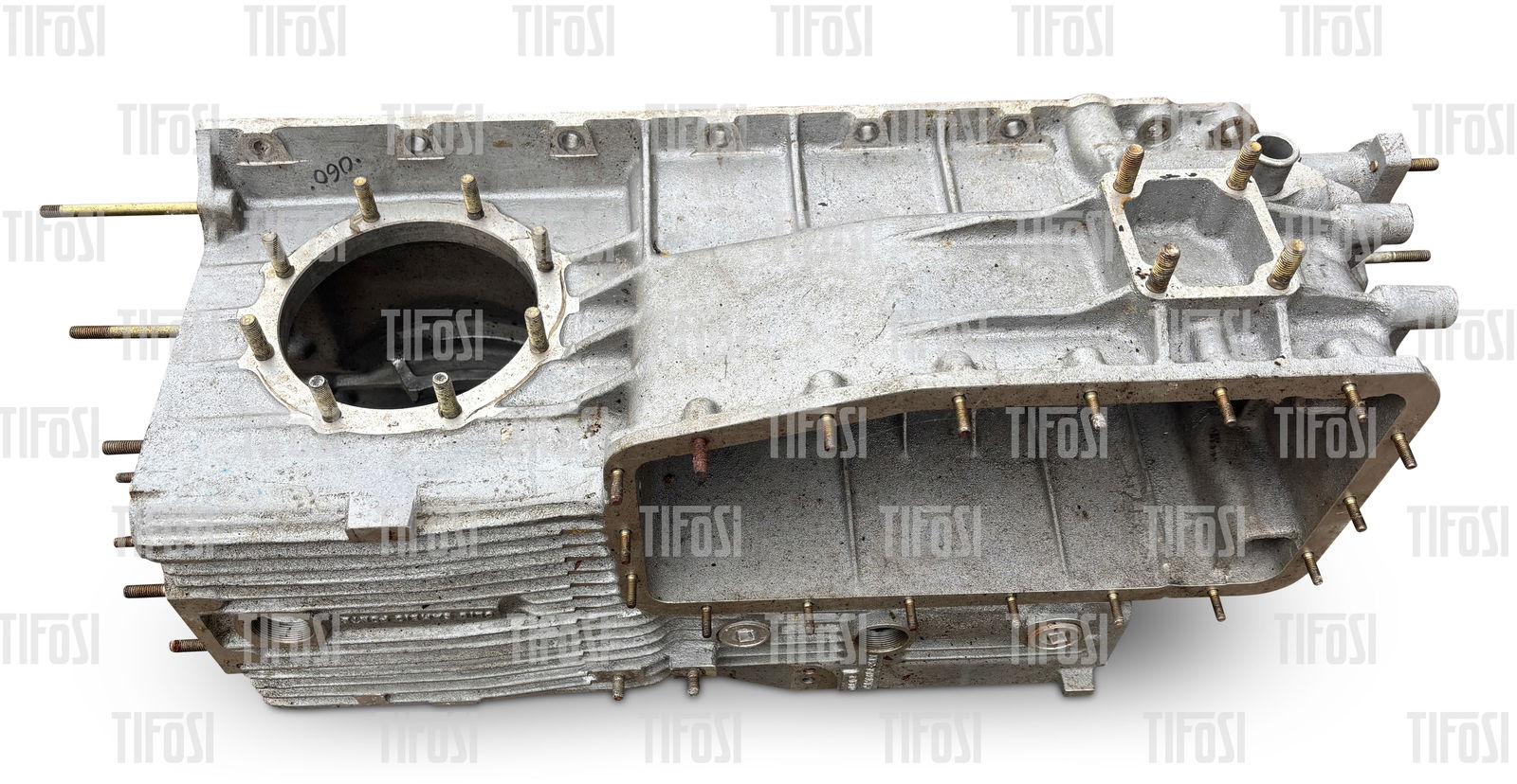 Ferrari 365 512 BB Transaxle Casing NOS (1 of 4)