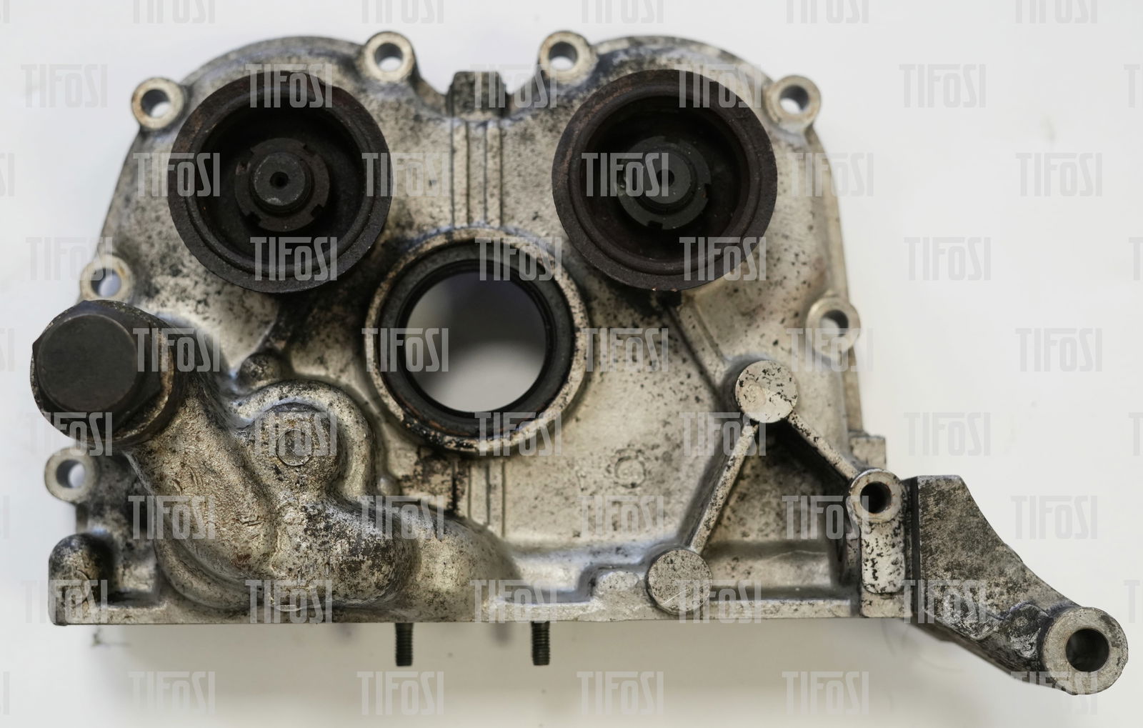 Ferrari 308 Front Cover Timing Chest (1 of 2)