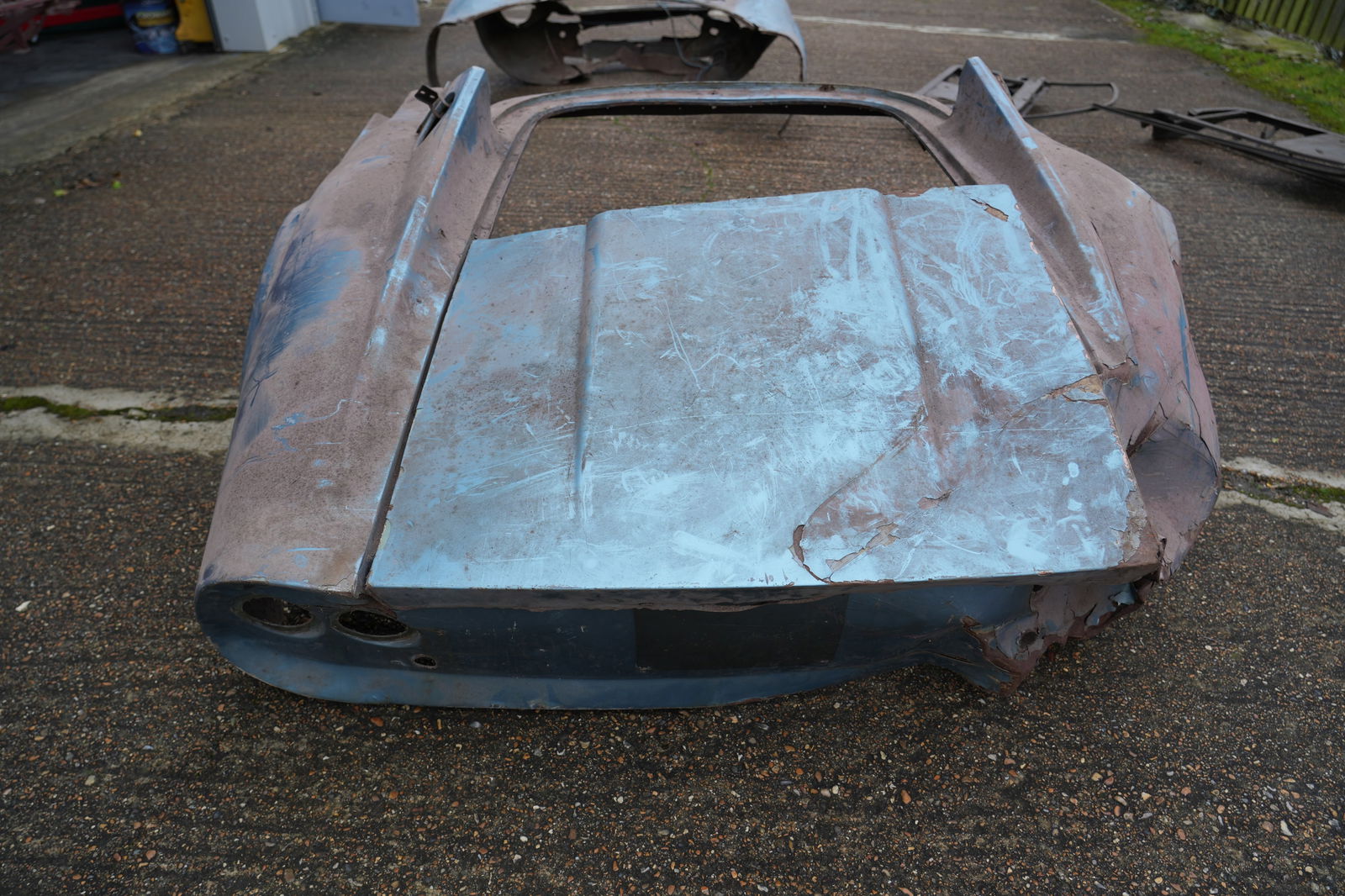 Ferrari 246 Dino / 308 GT4 Restomod Project - 9