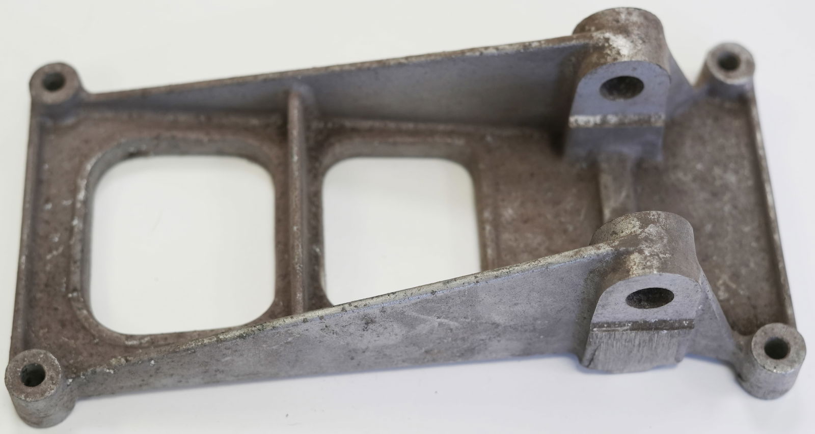 Ferrari 308 Engine Stabiliser Bracket NOS - 2