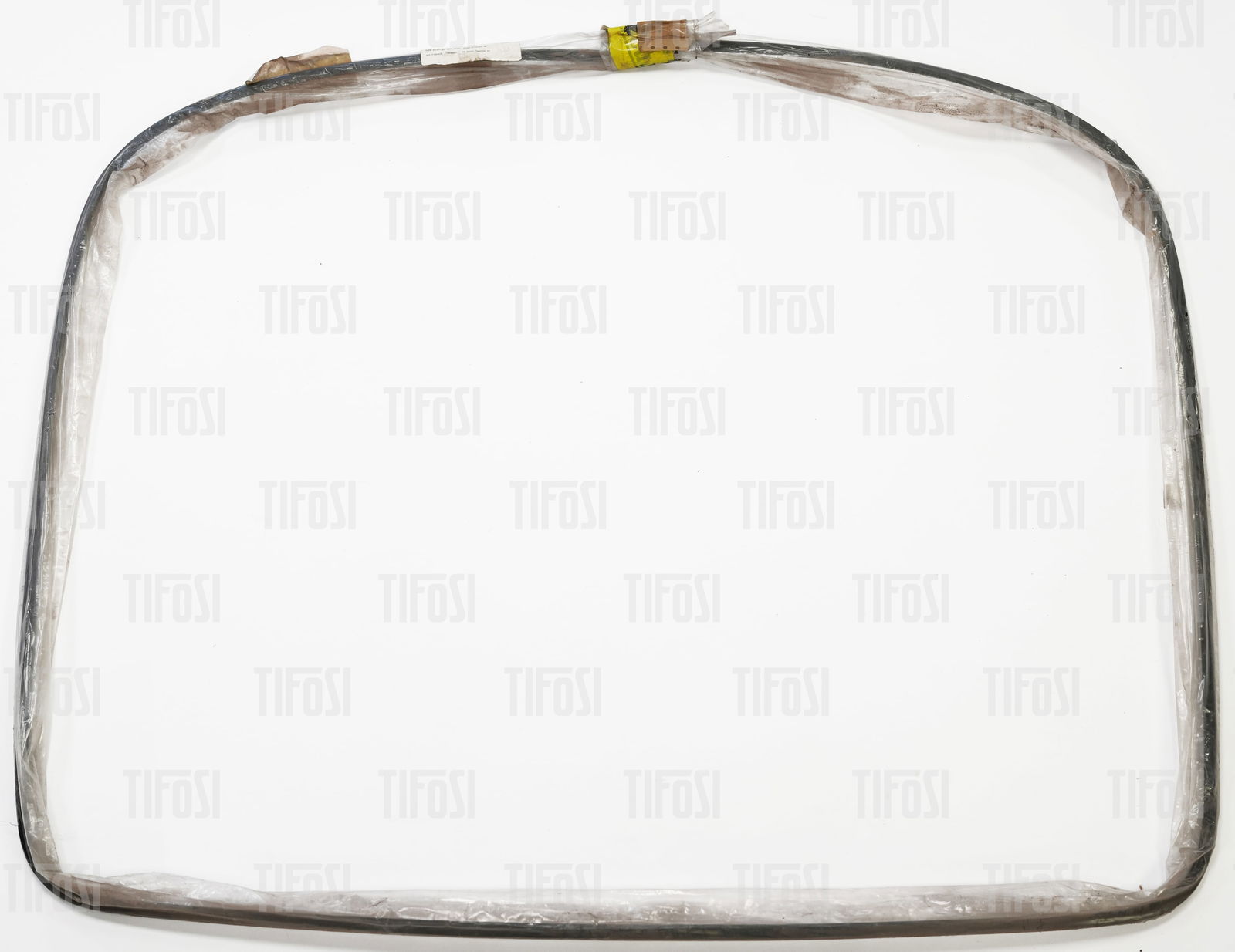 Ferrari 550 575 Rear Screen Moulding NOS: A new old stock Ferrari 550 & 575 rear screen moulding, P/N 65113300.