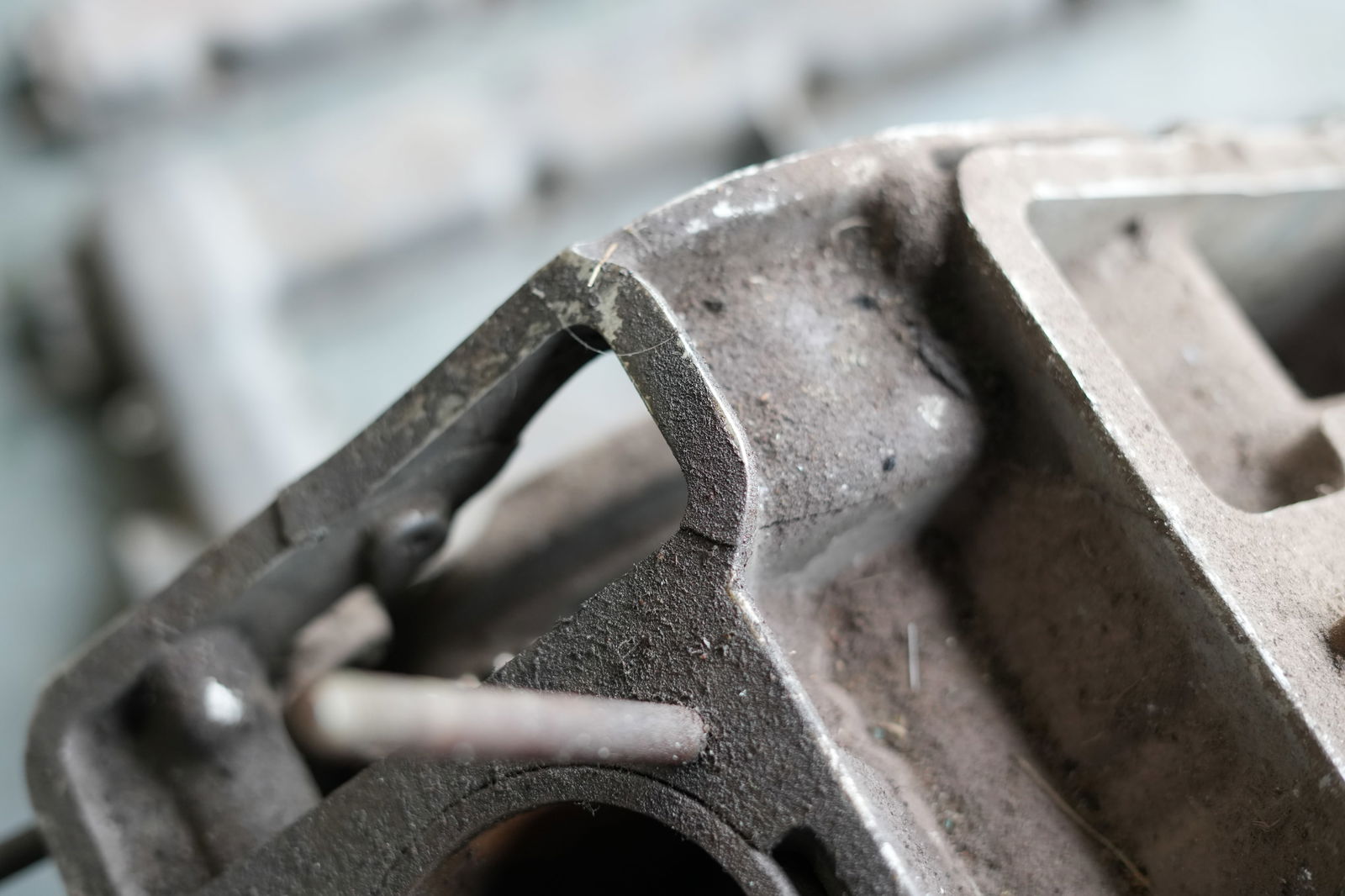 Fiat Dino 2000 Engine - 8