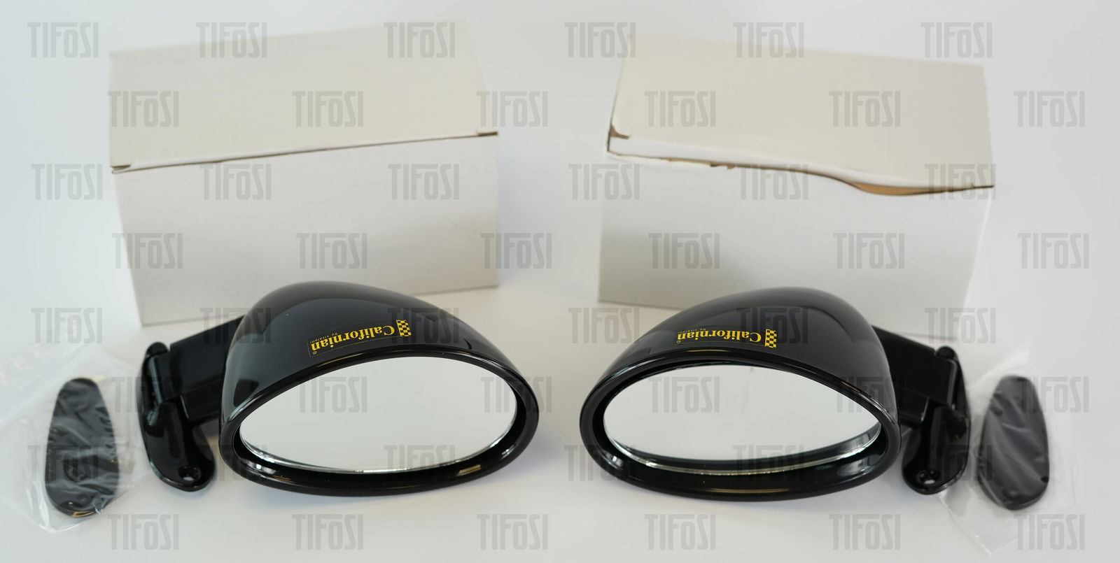 Ferrari 308 Vitaloni California Wing Mirrors NOS: A pair of boxed and unused Vitaloni California wing mirrors to suit Ferrari 308 and others.