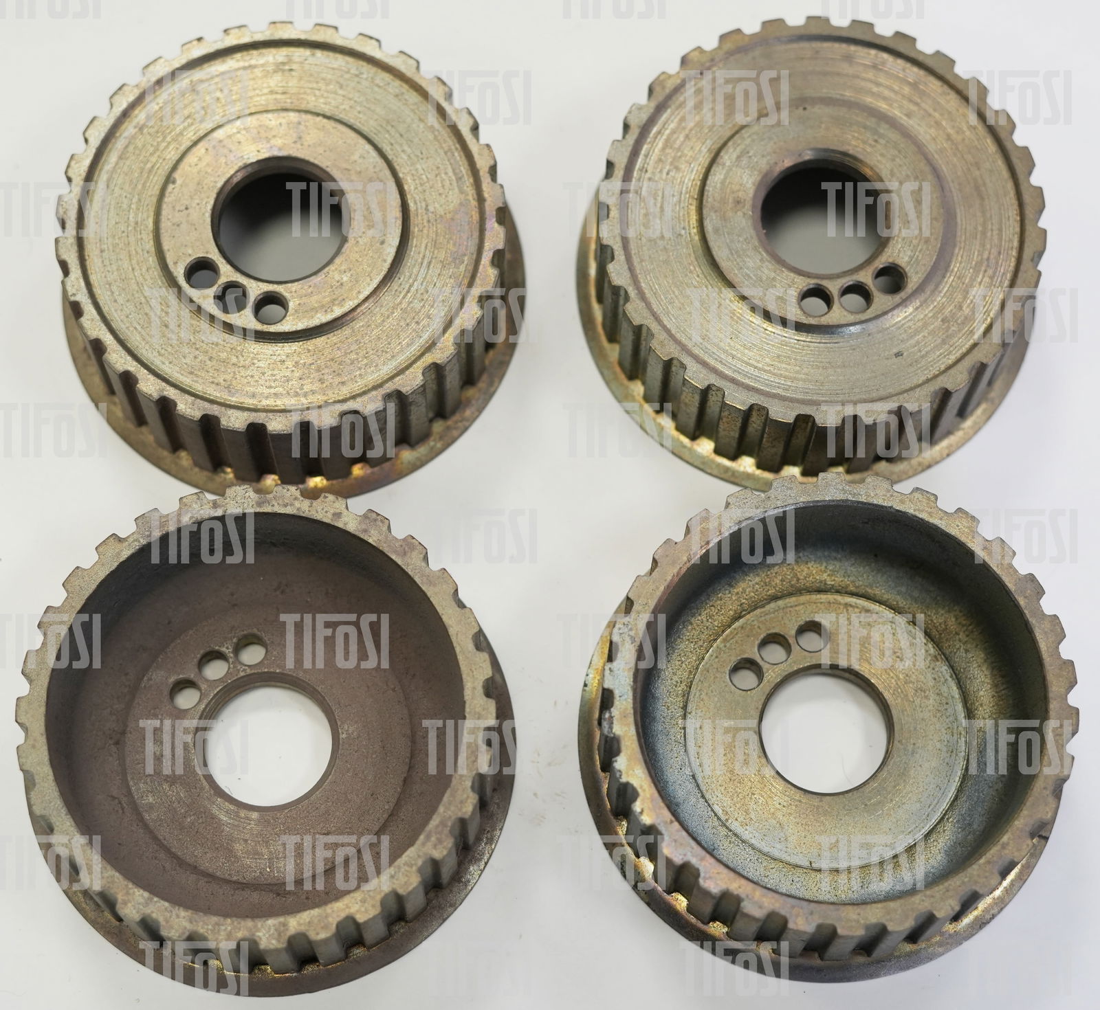 Ferrari 308 Cambelt Pulleys: A set of four Ferrari 308 cambelt pulleys in good condition.