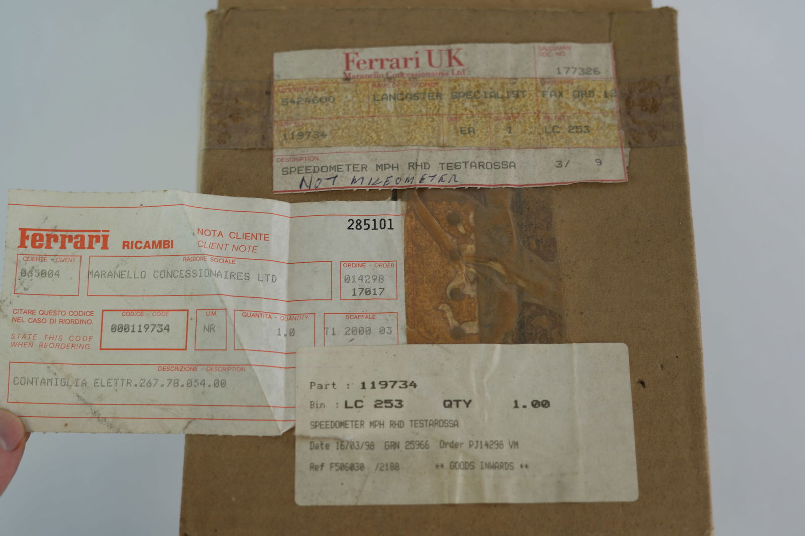 Ferrari Testarossa Speedometer NOS - 4