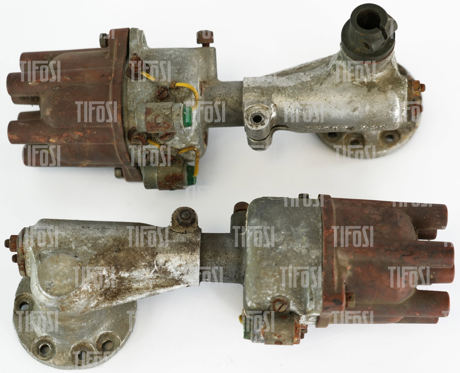 Ferrari 400 SA Bosch ZV2/21R1 Distributor Assemblies (1 of 9)