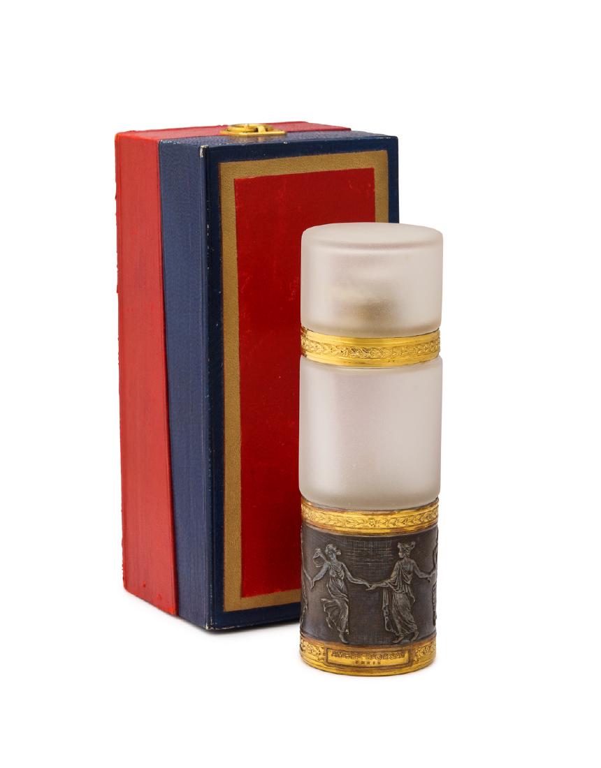 1912 R. Lalique/Baccarat - D'Orsay bottle (1 of 2)