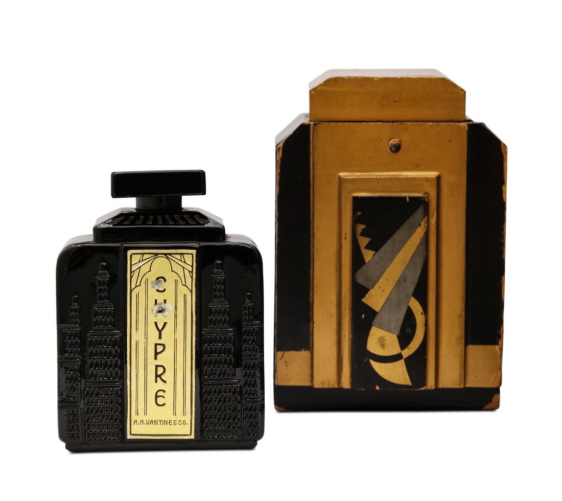 1923 Vantines Chypre black perfume bottle (1 of 1)