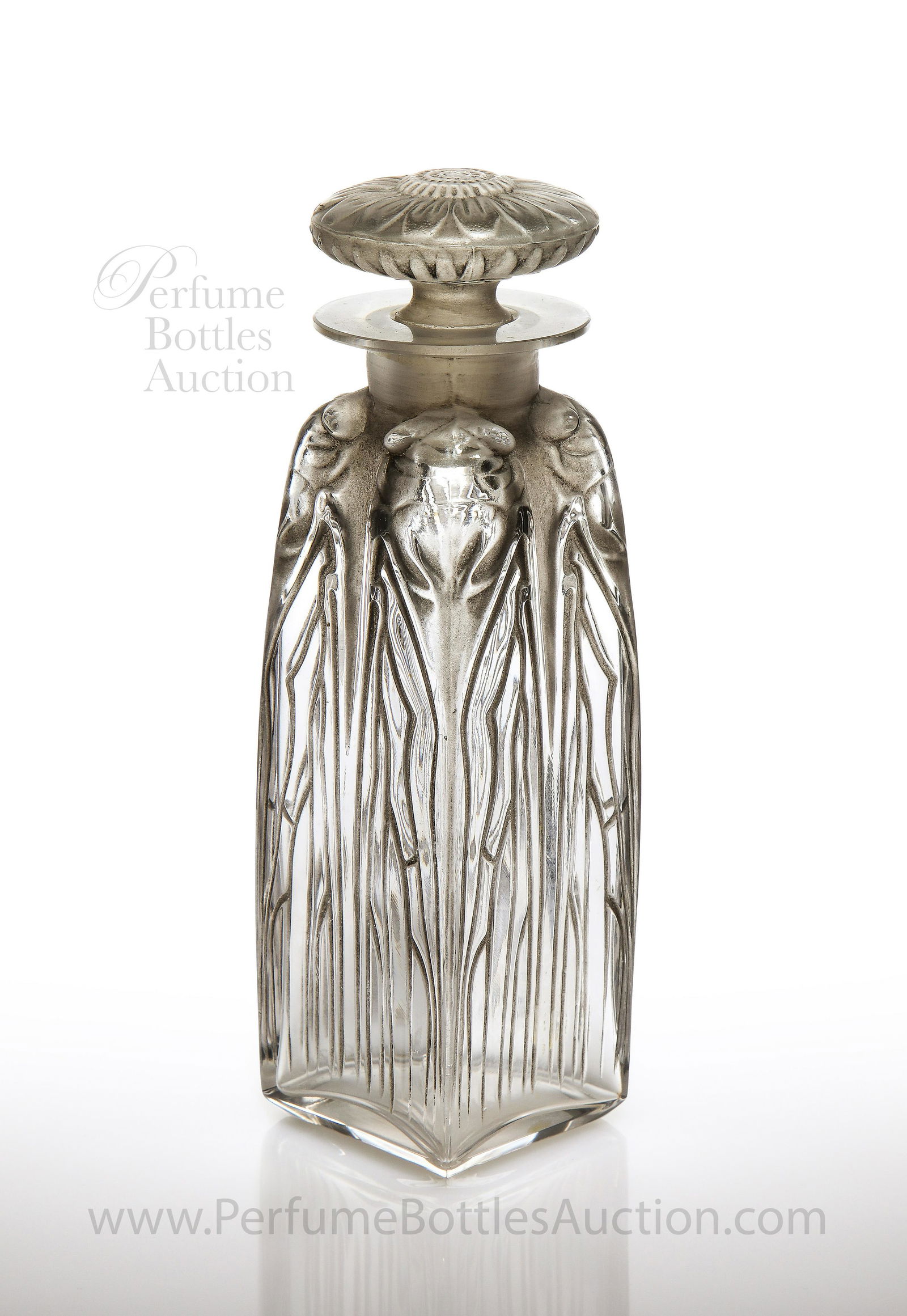 1910 Rene Lalique et Cie, Quatre Cigales perfume bottle (1 of 2)