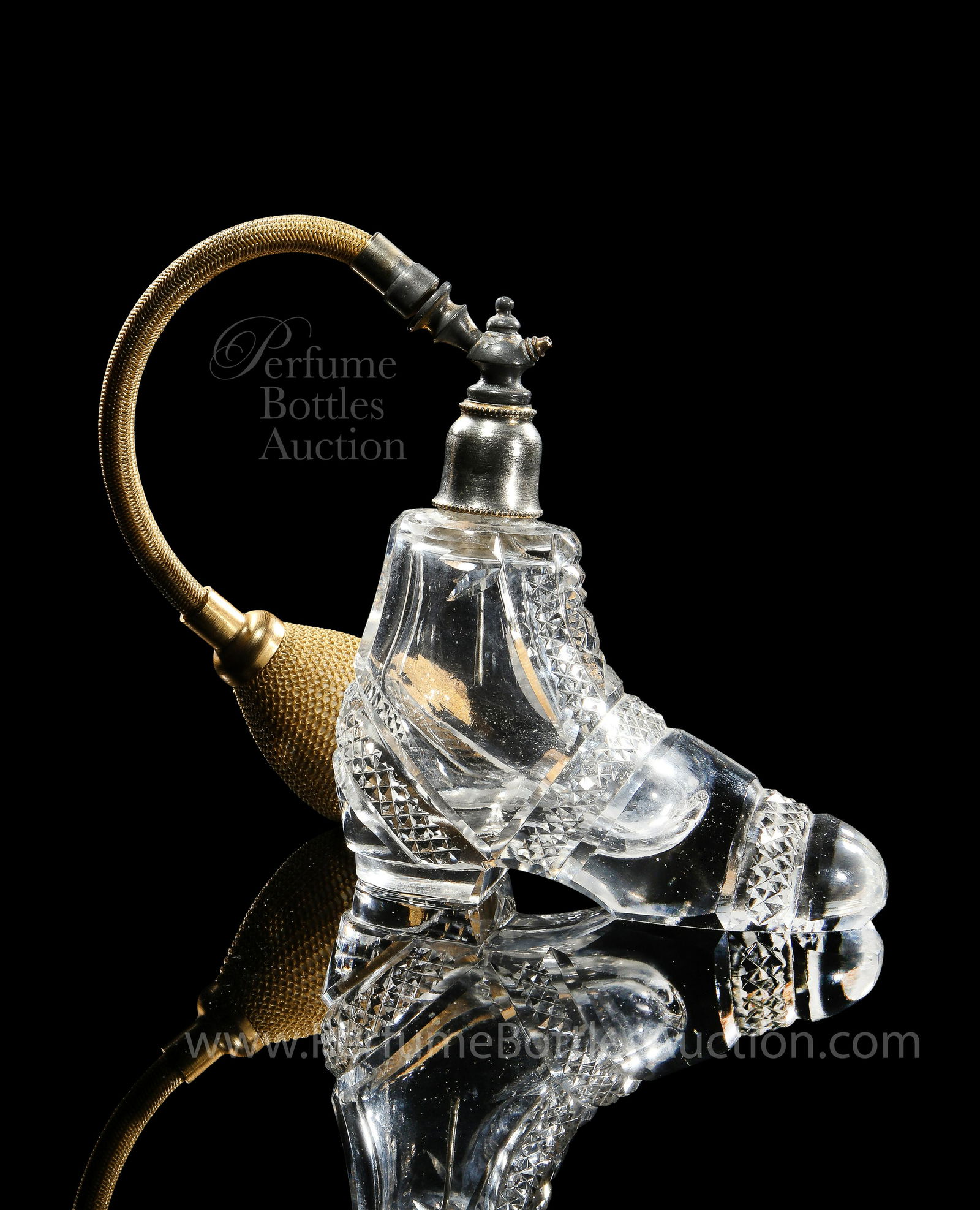 C1890 figural cut crystal shoe atomizer (1 of 1)