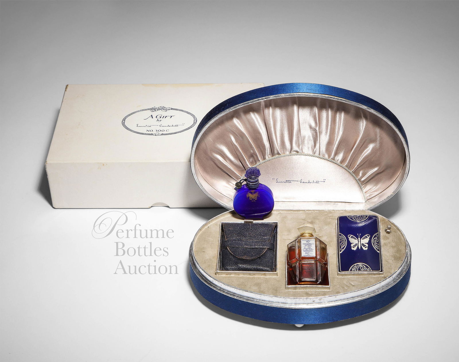 Lucretia Vanderbilt Art Deco gift perfume set (1 of 2)
