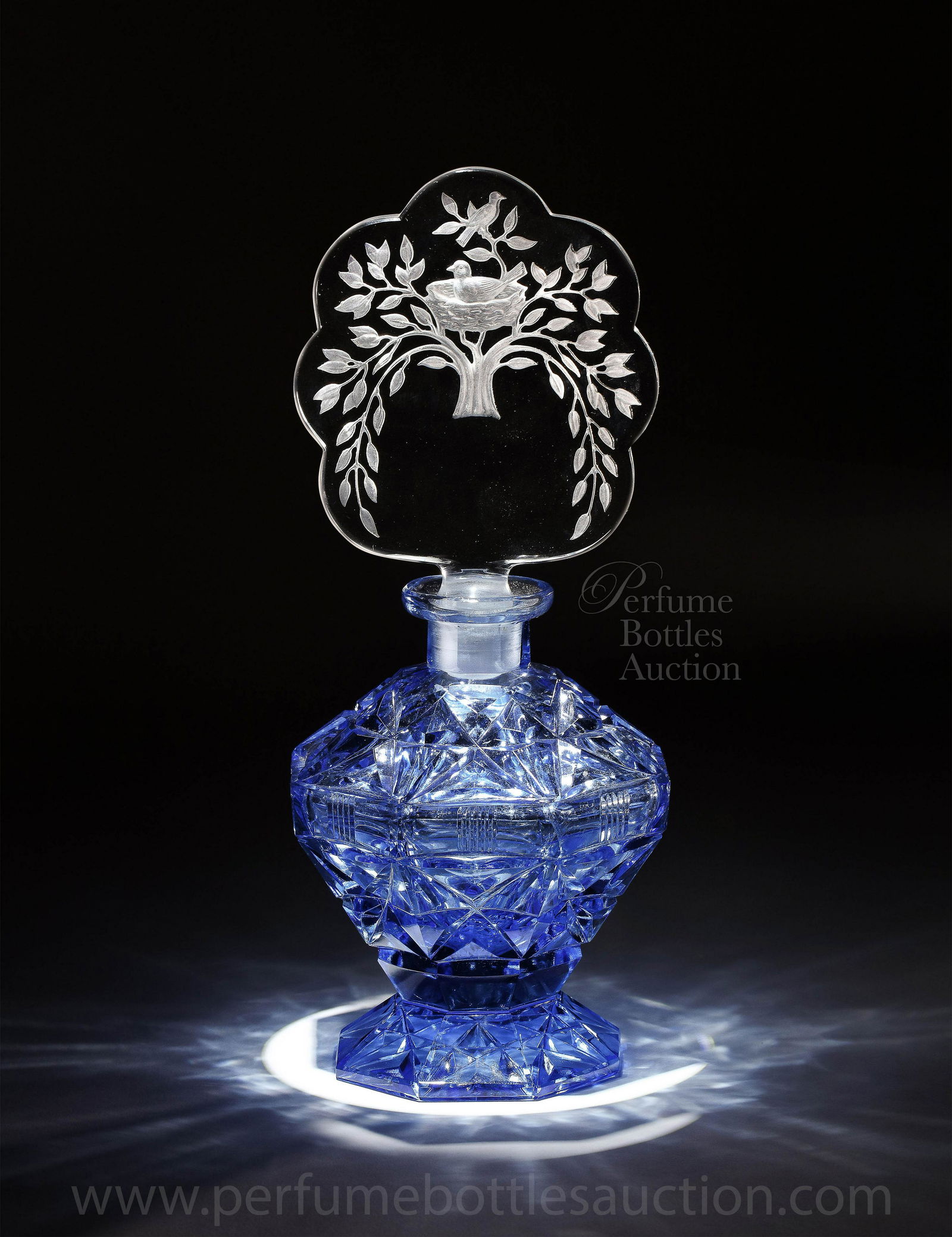 Heinrich Hoffmann Czech Perfume Bottle with intaglio stopper (1 of 1)