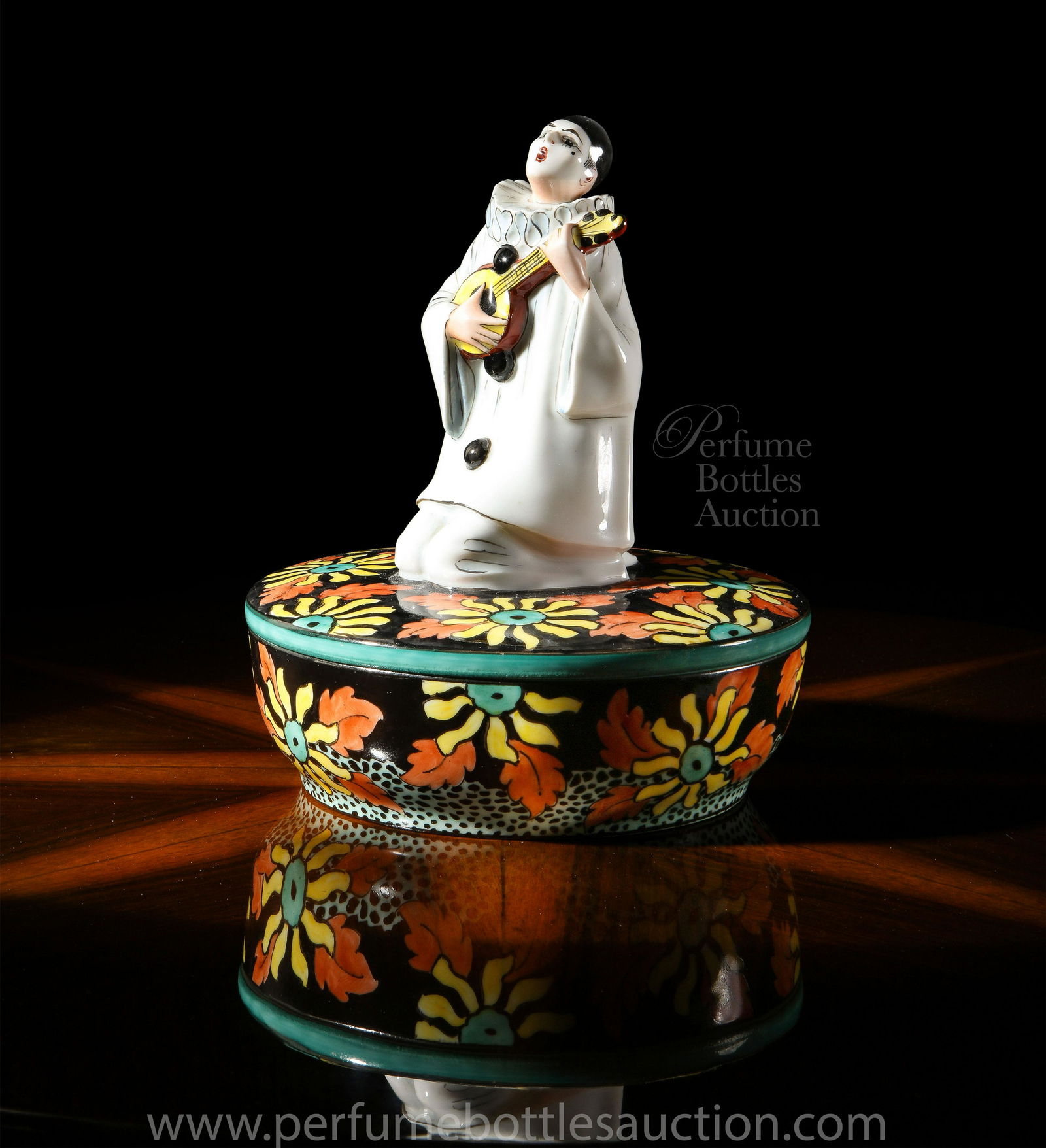 1920s Marquise de Sevigne Art Deco porcelain pierrot vanity box (1 of 1)