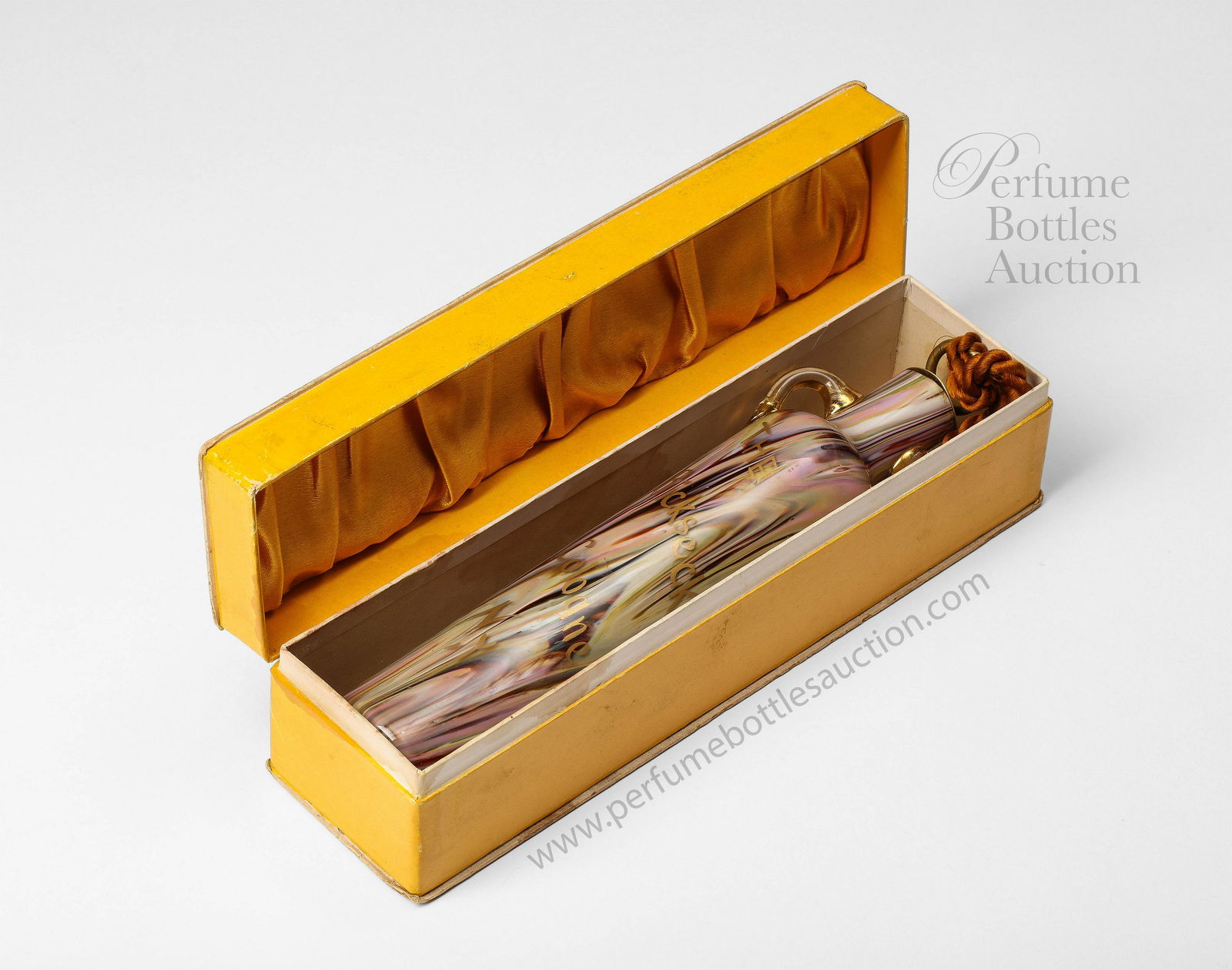 C1890 Ricksecker Bohemian cased glass perfume bottle (1 of 2)