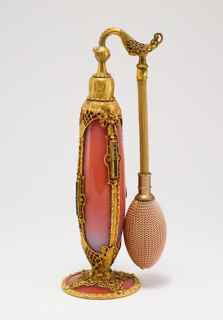 60: 1926 DeVilbiss Imperial Atomizer 1926 DeVilbiss Imperial perfume bottle