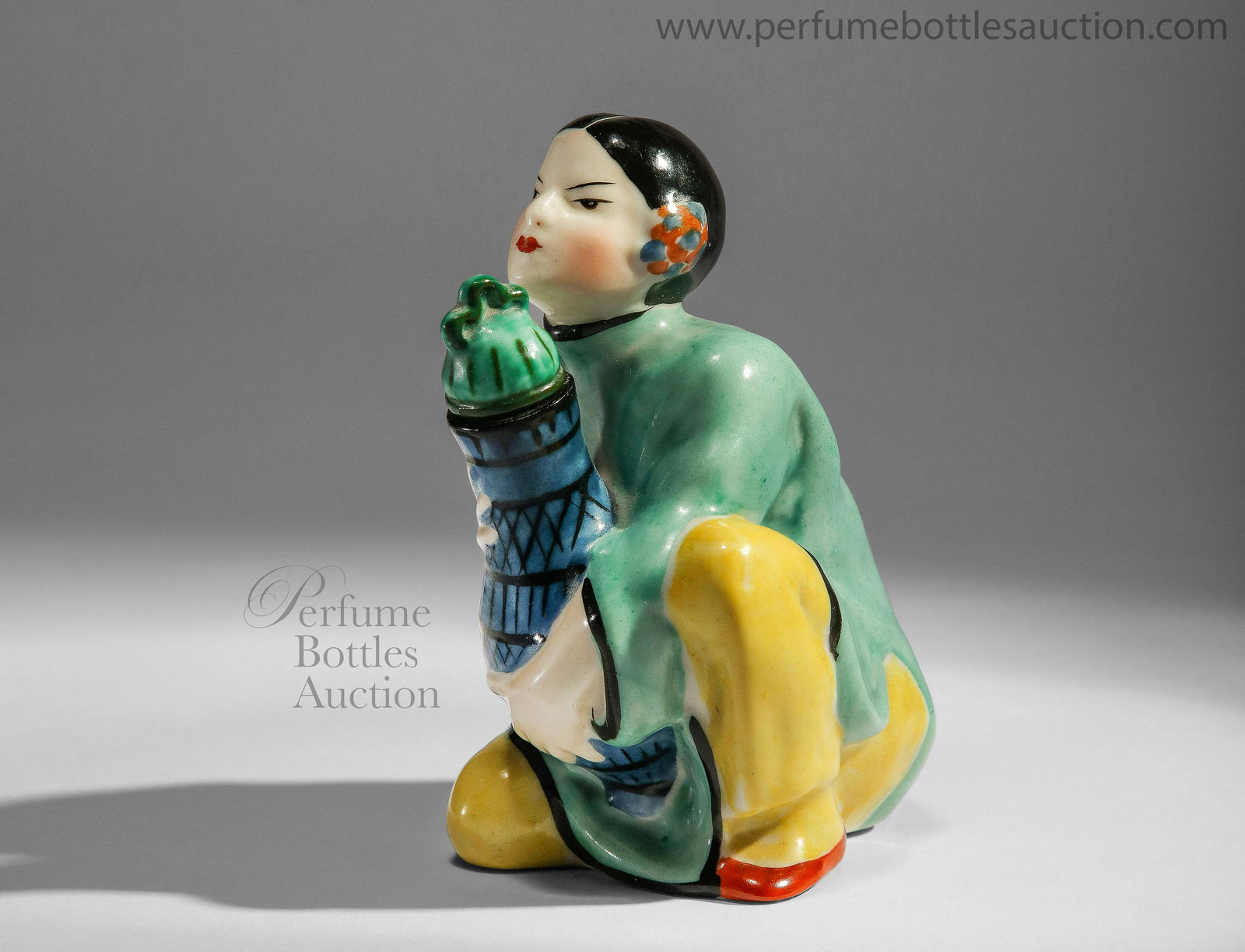 Fulper Porcelaine chin-toy perfume bottle (1 of 2)