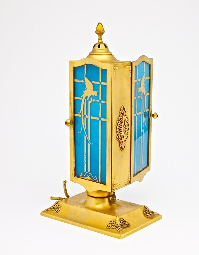 93 1926 DeVilbiss Glass and Metal Perfume Lamp