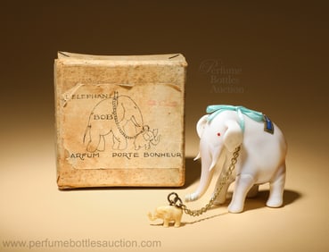 L’Elephant “Bob” Parfum Porte Bonheur sealed with perfume by Hetra Glassworks