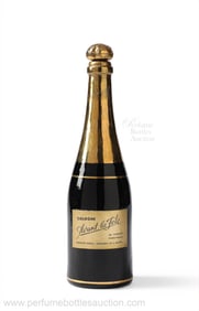 De Vibour cologne as a champagne bottle for "Avant la Fete"