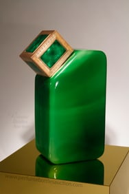 1925 large Baccarat Art Deco perfume bottle for Ybry "Femme de Paris" in "Emerald" color