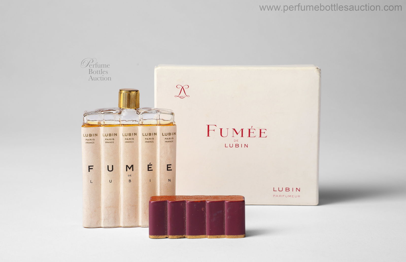 1934 Trompe l’oeil cigarette pack perfume bottle for Lubin Fumée (1 of 3)