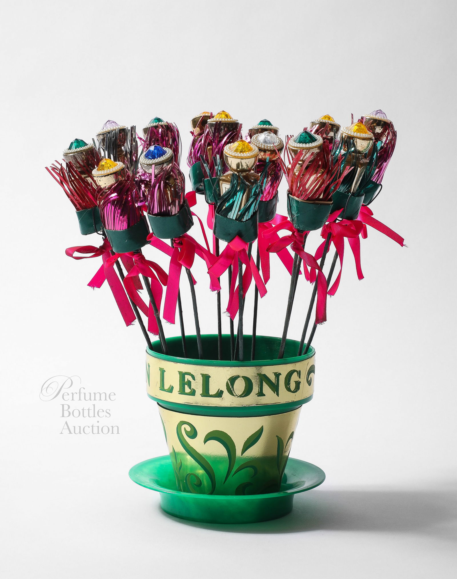 Rare c1940 Lucien Lelong “Pot de Fleurs" perfume presentation (1 of 3)