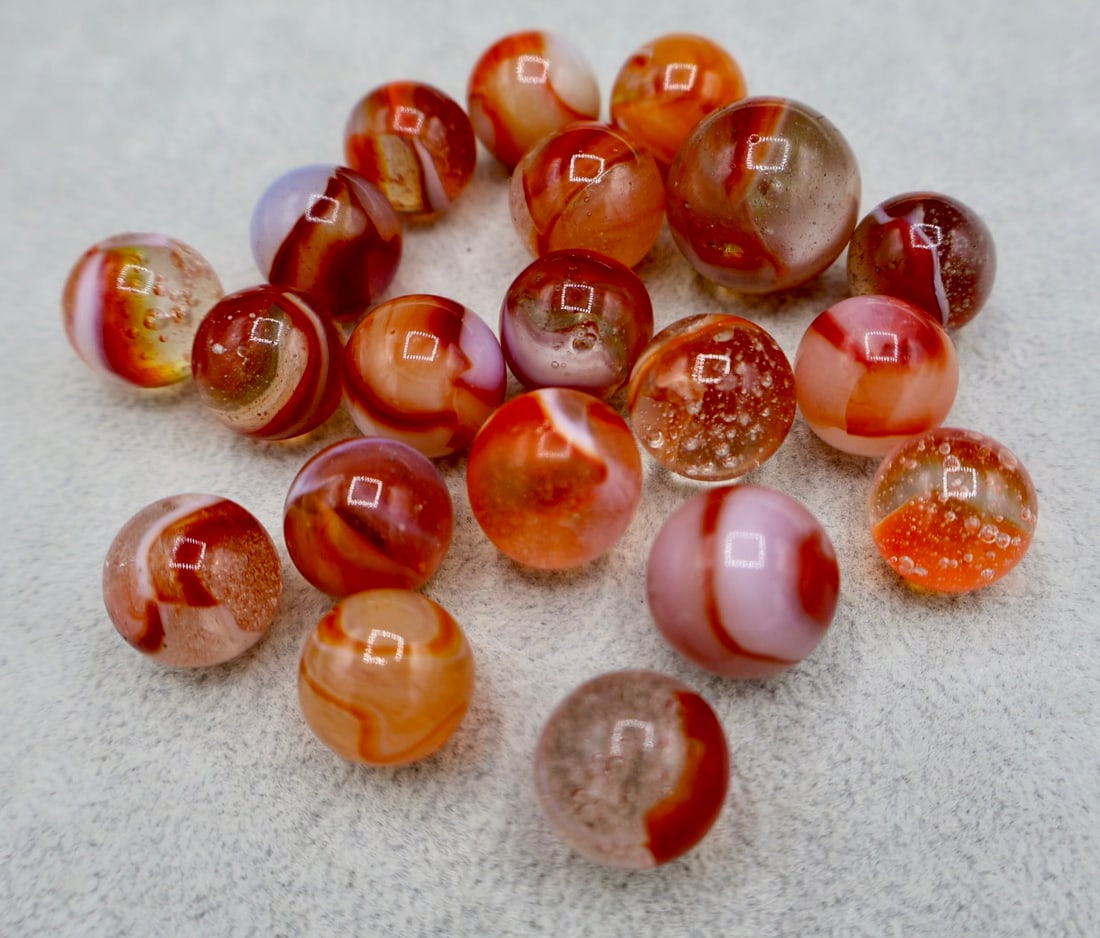 Red Hybrid Types PELTIER RAINBO Vintage Marbles Group (1 of 7)