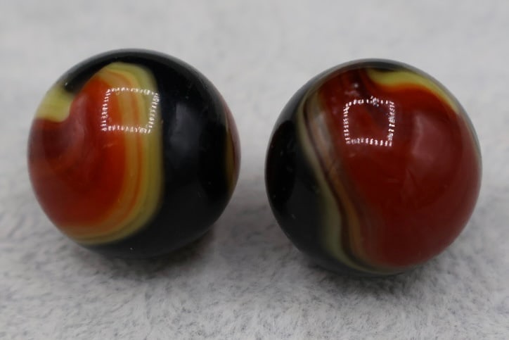 Pair of AKRO Agate Marble Company Tri-Color Indian Blanket Corkscrew (1 of 9)