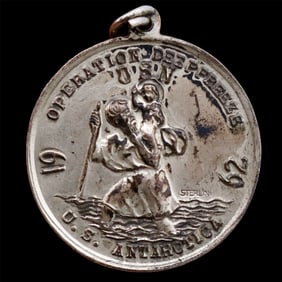 A Vietnam War Sterling Catholic Naval War Medal