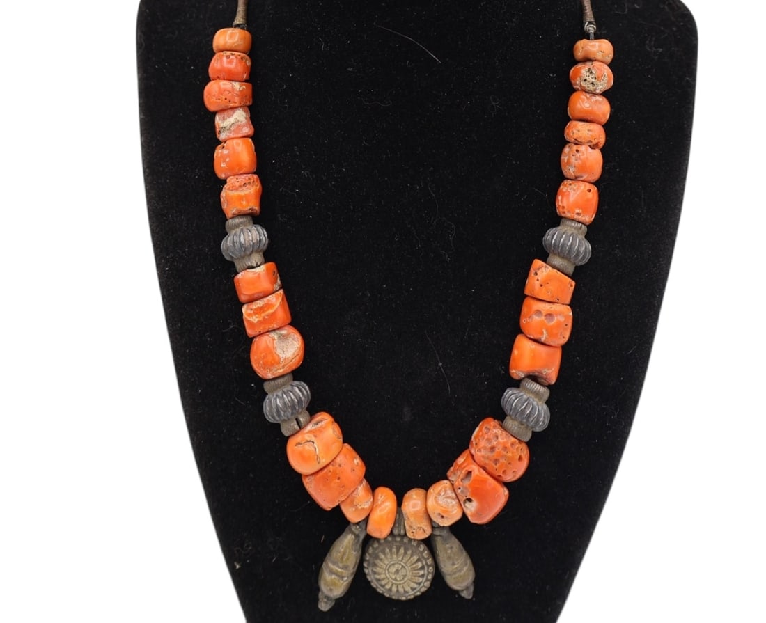 An Early 20th C Tibetan Tribal Coral & Silver Necklace (1 of 4)