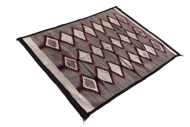 A Navajo Ganado Grey Hills Handmade Wool Rug (1 of 7)