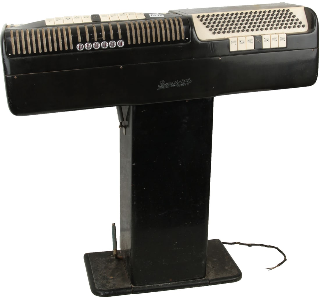 Bonvicini Denver: Electric Console Accordion, Black (1 of 3)