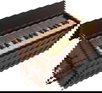 Alexandre Harmonium: 37 ivory keys, 3 bellows, 3 valves, wood box, leather strap. Small gold brand badge: "Alexandre Pere & Fils A Paris, Medaille D'Honneur Unique, Exposition De 1855". Keyboard 18". Weight 5.7kg. Exp