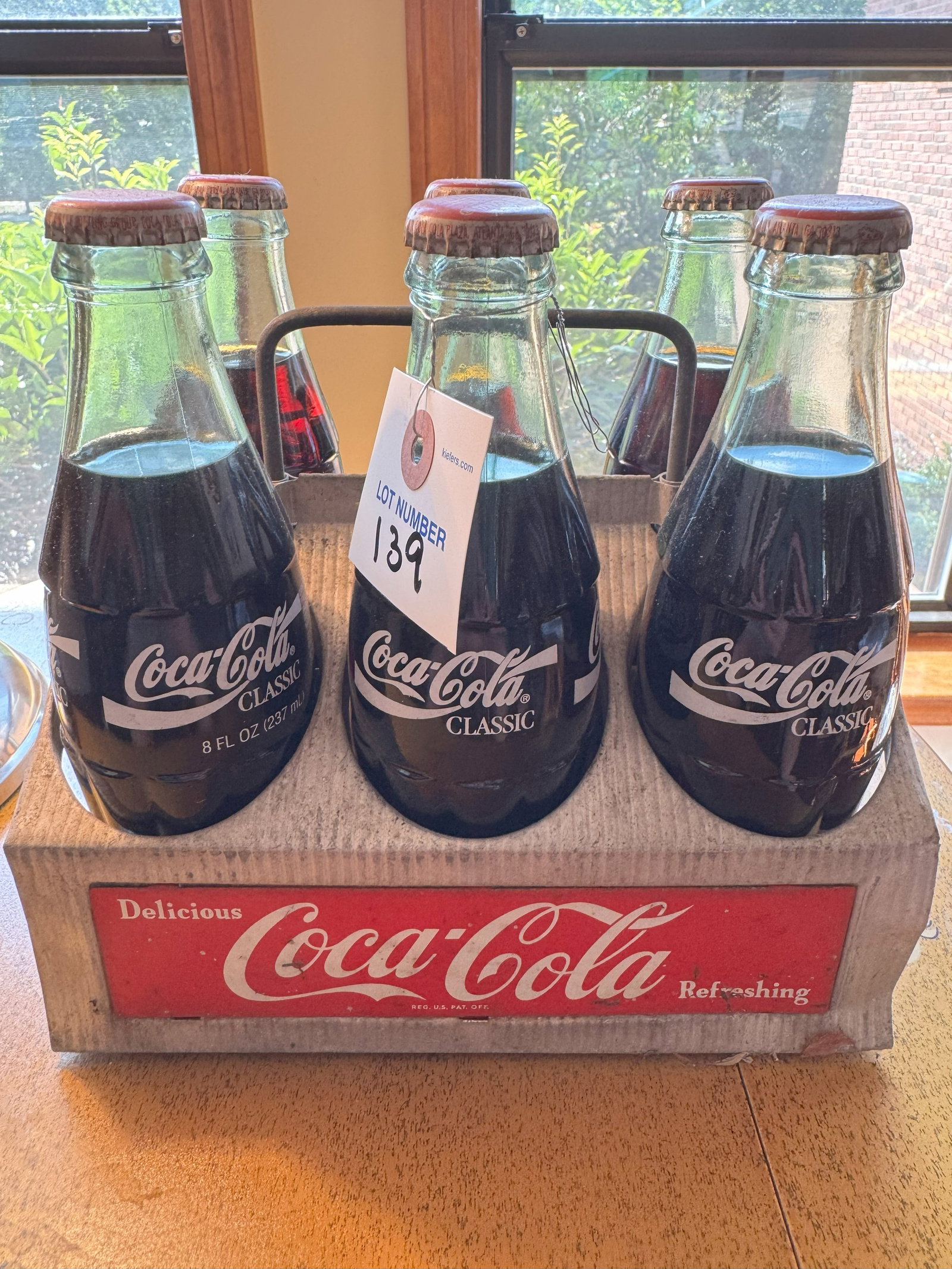 6-PK Coca Cola Classic = antique metal carrier (1 of 2)