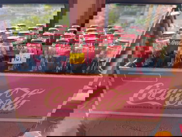 2011 Coca Cola Holiday Edition (4 6 Pks) Bottles