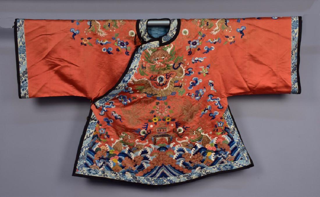 CHINESE SILK EMBROIDERED SHORT ROBE, EARLY 20th C (1 of 5)