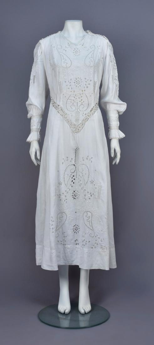 GARDEN GOWN with CUTWORK and EMBROIDERY, EARLY 20th C (1 of 5)