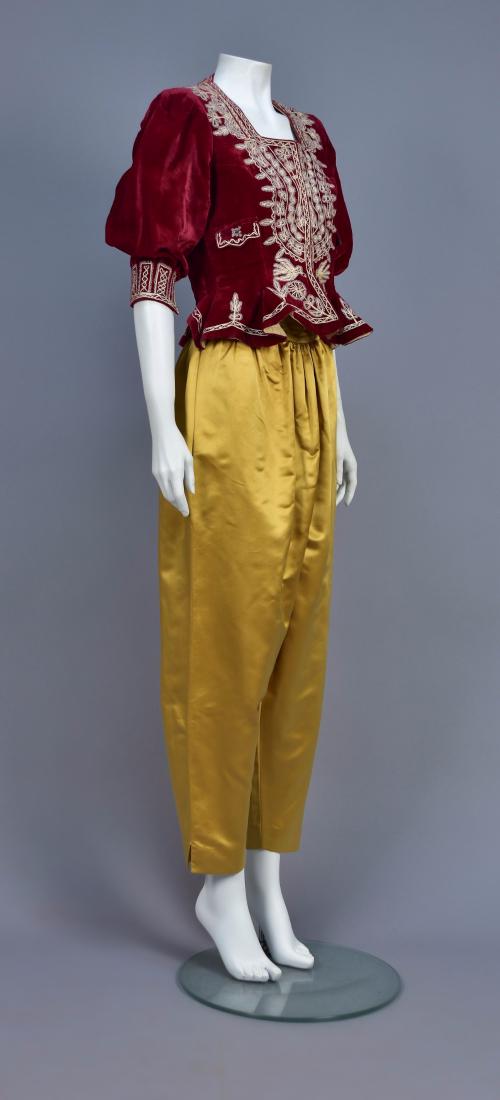 PARIS LABEL EMBROIDERED BODICE, c. 1963 (1 of 5)