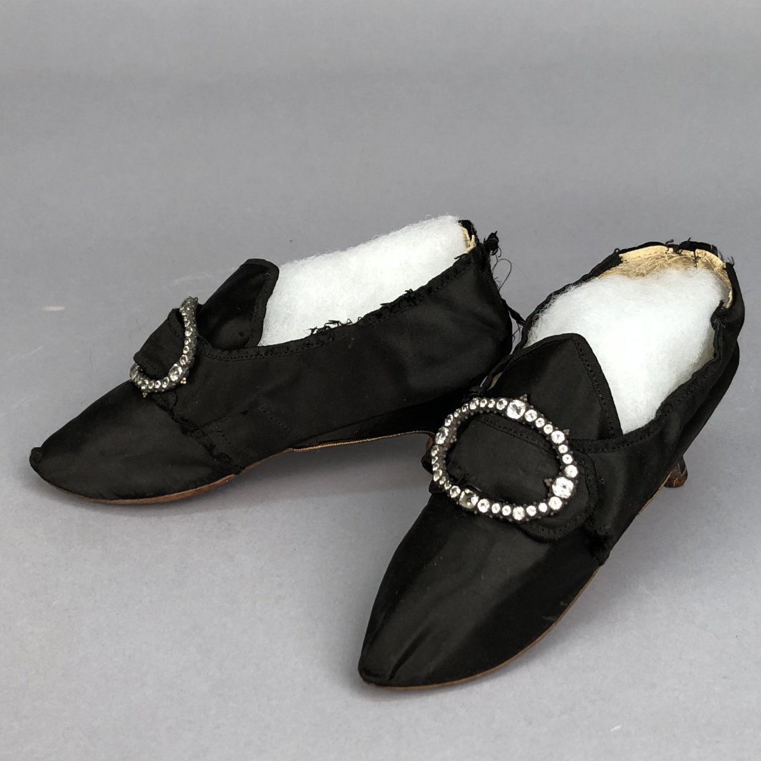 SATIN SHOES with DIAMANTE BUCKLES, 1770s (1 of 3)