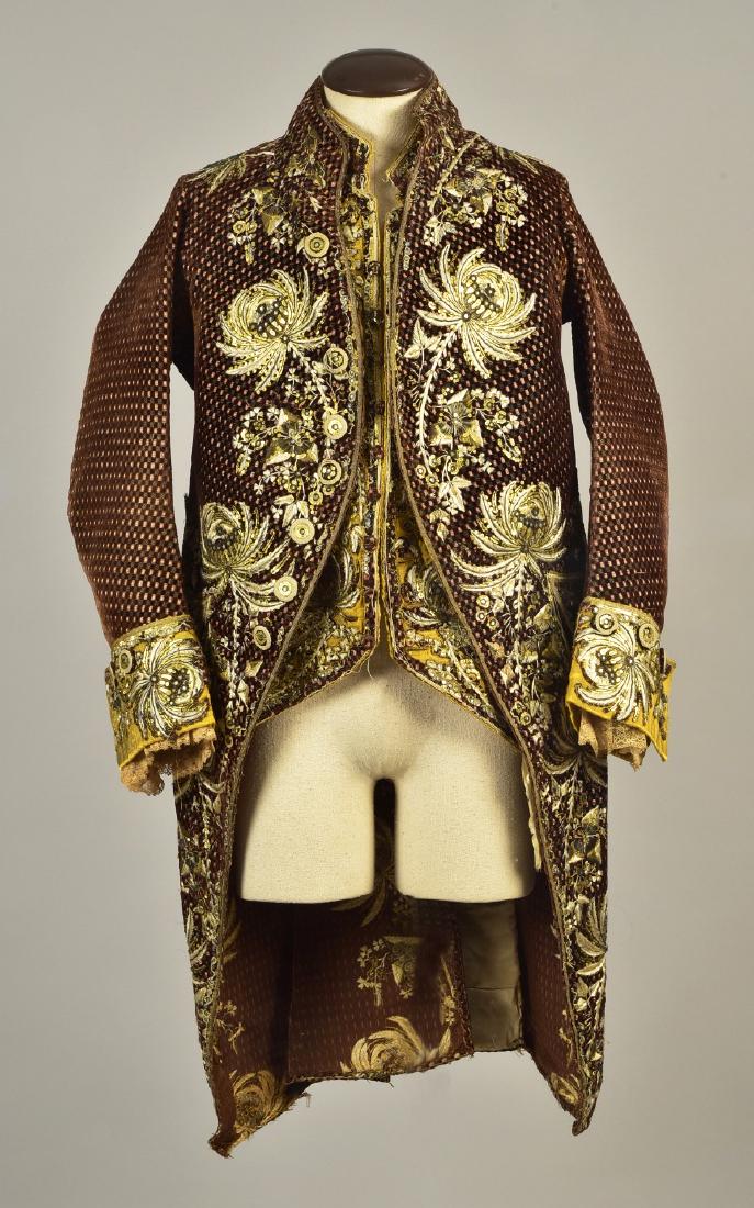 GENTLEMAN'S COAT and WAISTCOAT ENSEMBLE, 1790 (1 of 6)