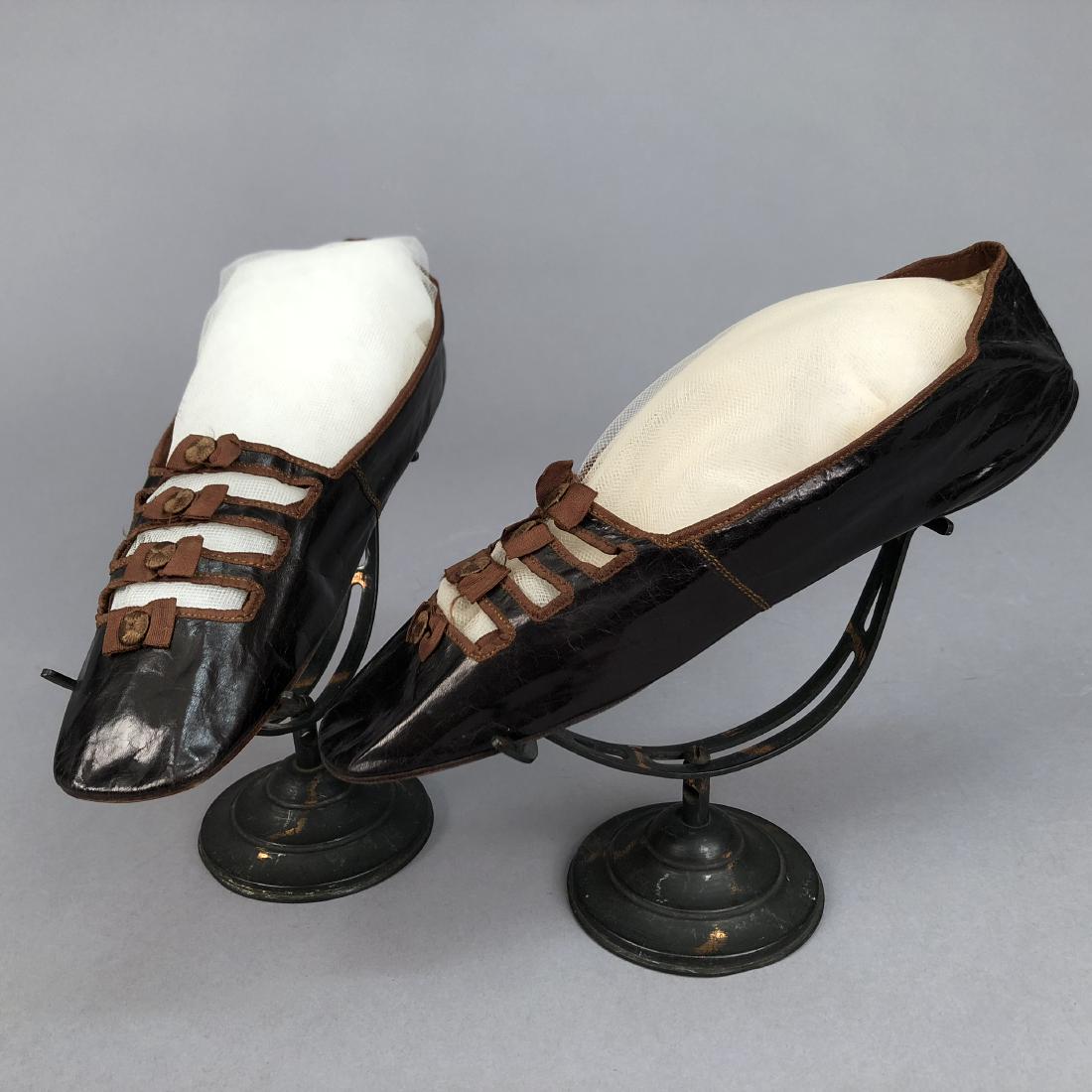 KID SHOES with BARETTE VAMP, 1840s - 1850s (1 of 4)